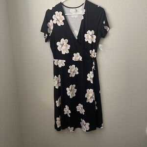 Old Navy Black and White Floral Midi Dress